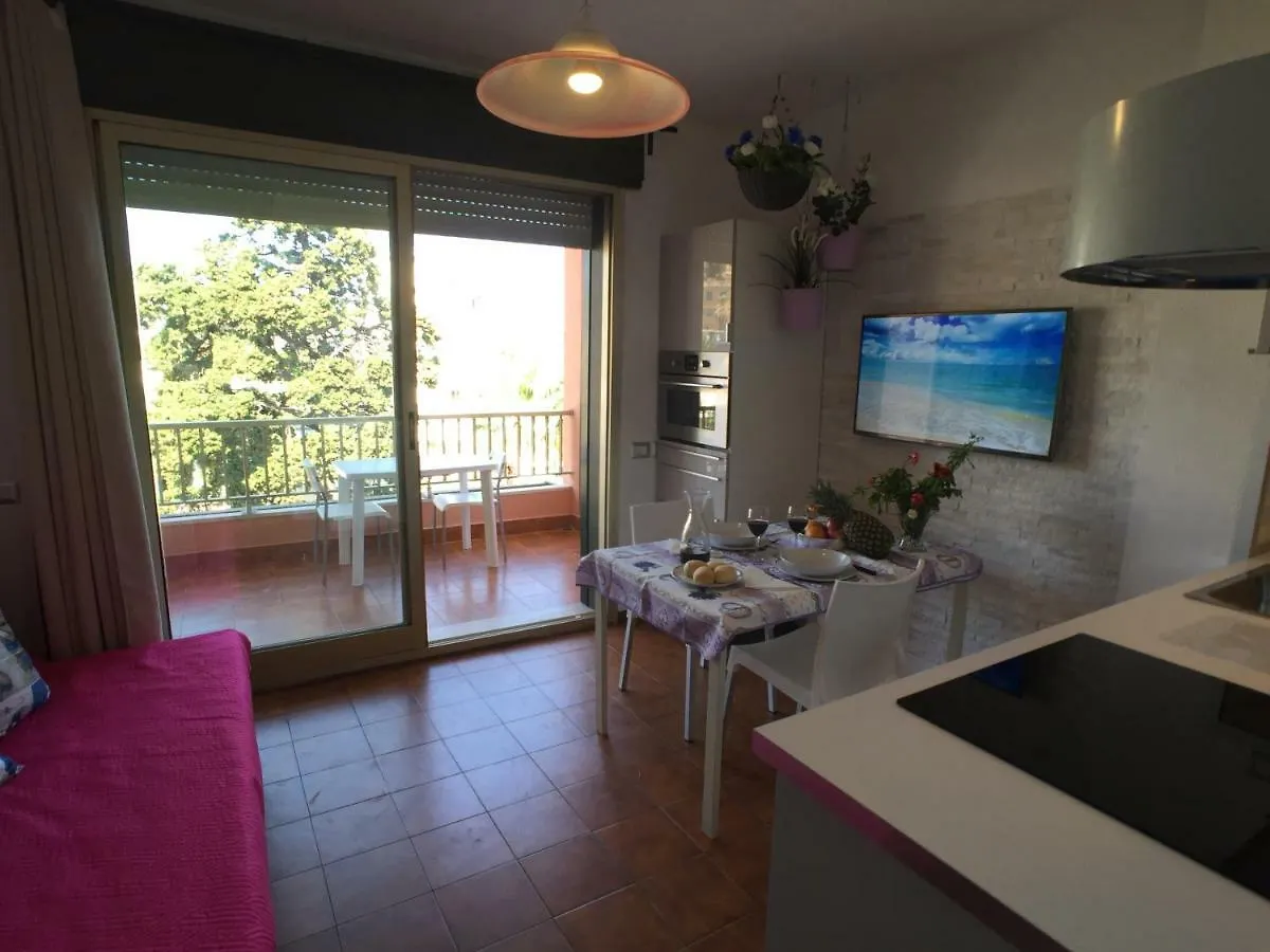 Residence Imperiale Sanremo 0*,